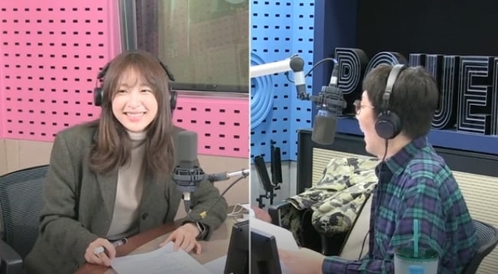Hani EXID Blak-Blakan Ingin Kencani Pria Yang Lebih Muda
