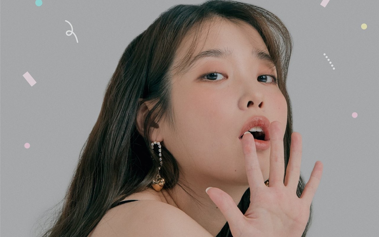 IU Super Elegan Bernuansa Rose Gold Dalam Teaser Konsep Album Comeback 'BYLAC'