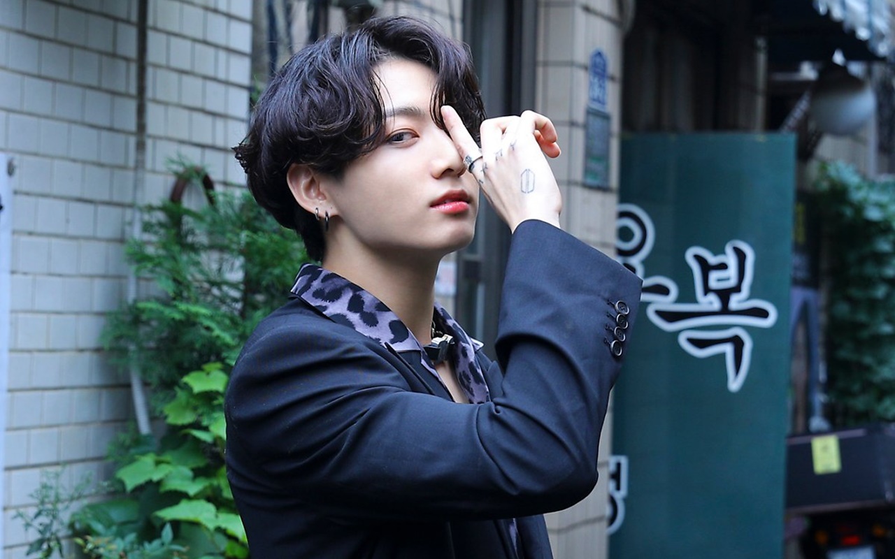 Rambut Biru Jungkook BTS Picu Perdebatan, Samsung Ikut Komentar