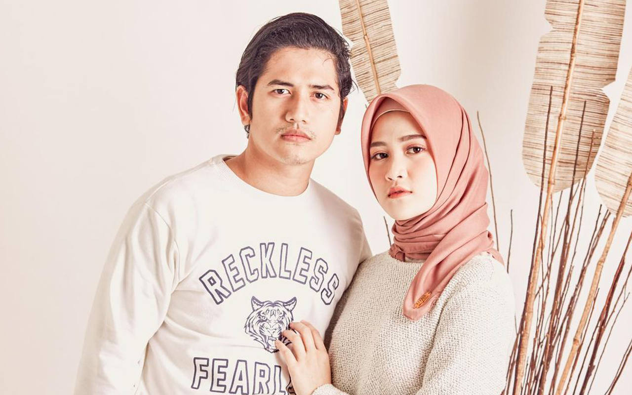 Isu Orang Ketiga, Zikri Daulay Akhirnya Buka Suara Usai Istri Lepas Hijab dan Ngaku Down 3 Bulan