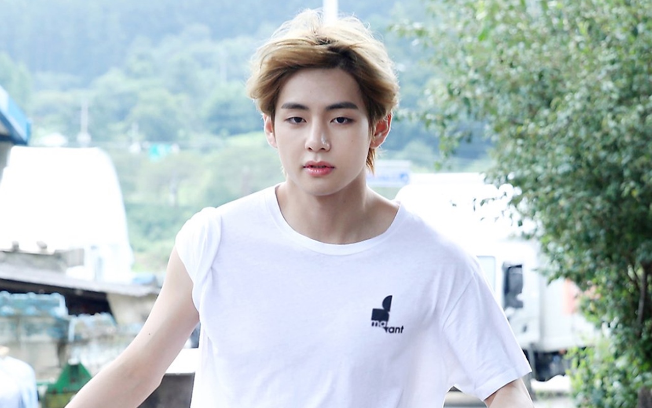 Prestasi Langka V Main Tenis Hebohkan Member BTS, Ternyata Bukan Pertama Kali