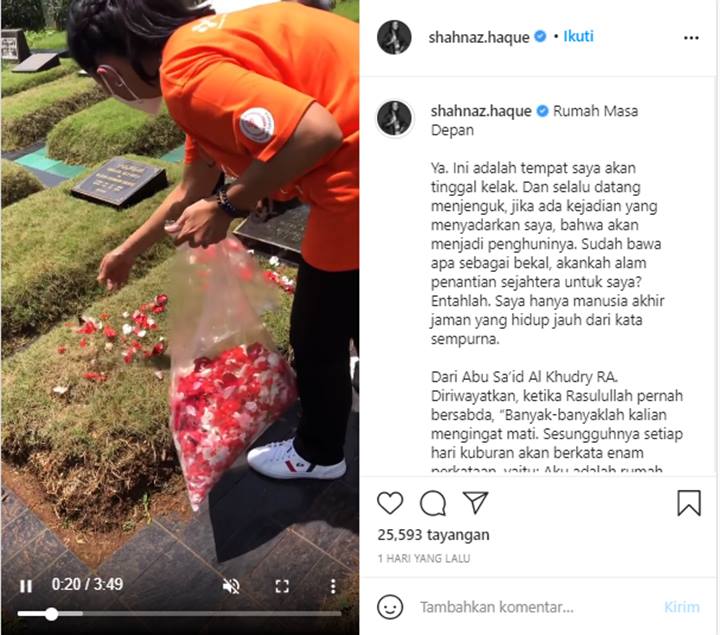 Shahnaz Haque Ziarah Kubur Keluarga Besar: Rumah Masa Depan