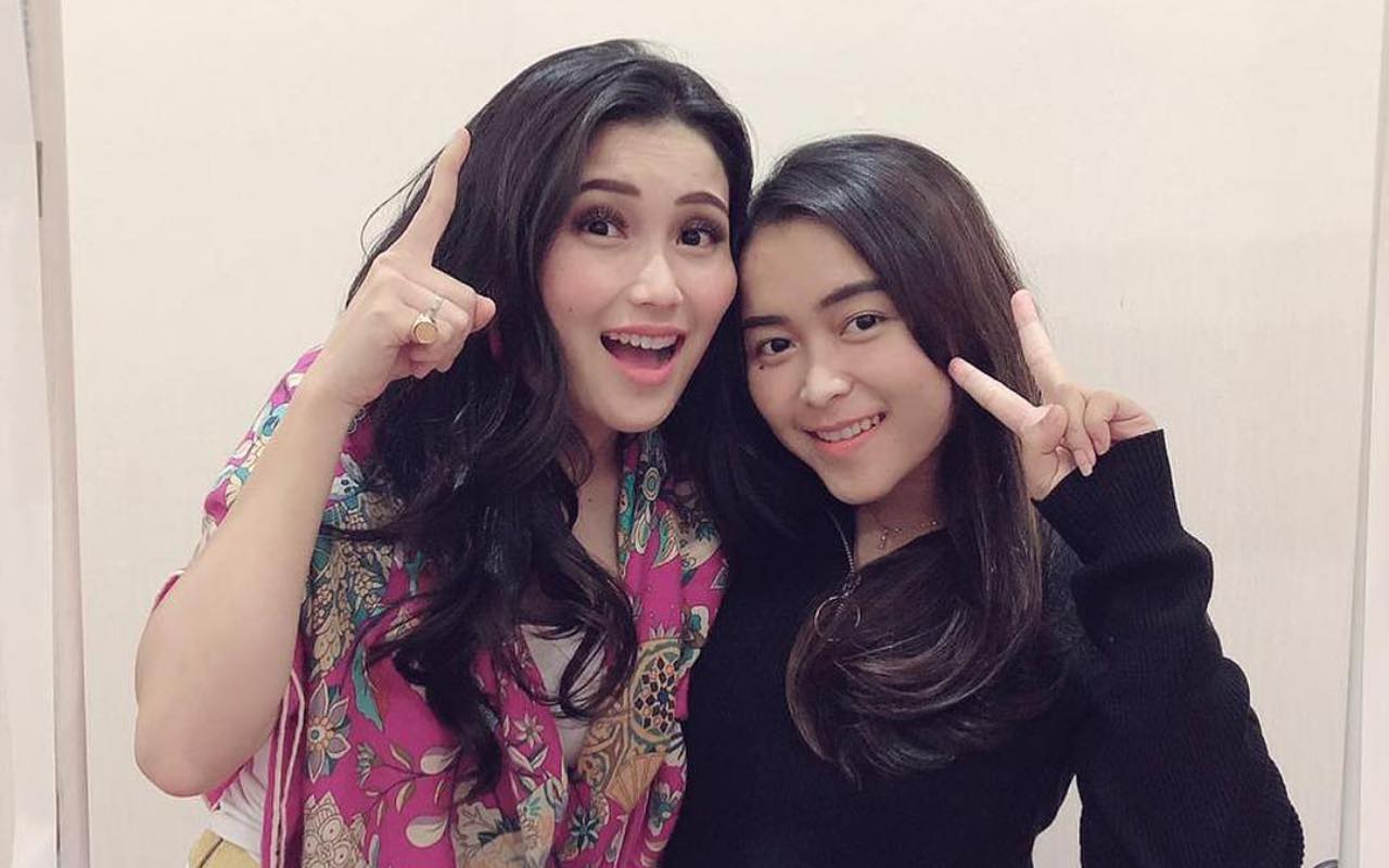 Bikin Pangling, Adik Ayu Ting Ting Cantik Pakai Poni Malah Disebut Mirip Nagita