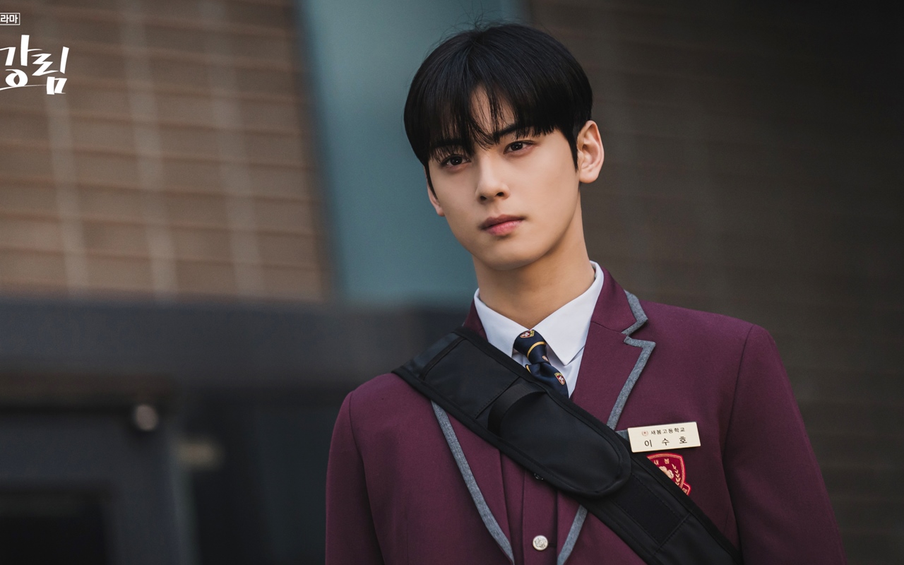 Pertama Kali Sepanjang Karier Akting, Cha Eunwoo Terpesona Karakternya di 'True Beauty'