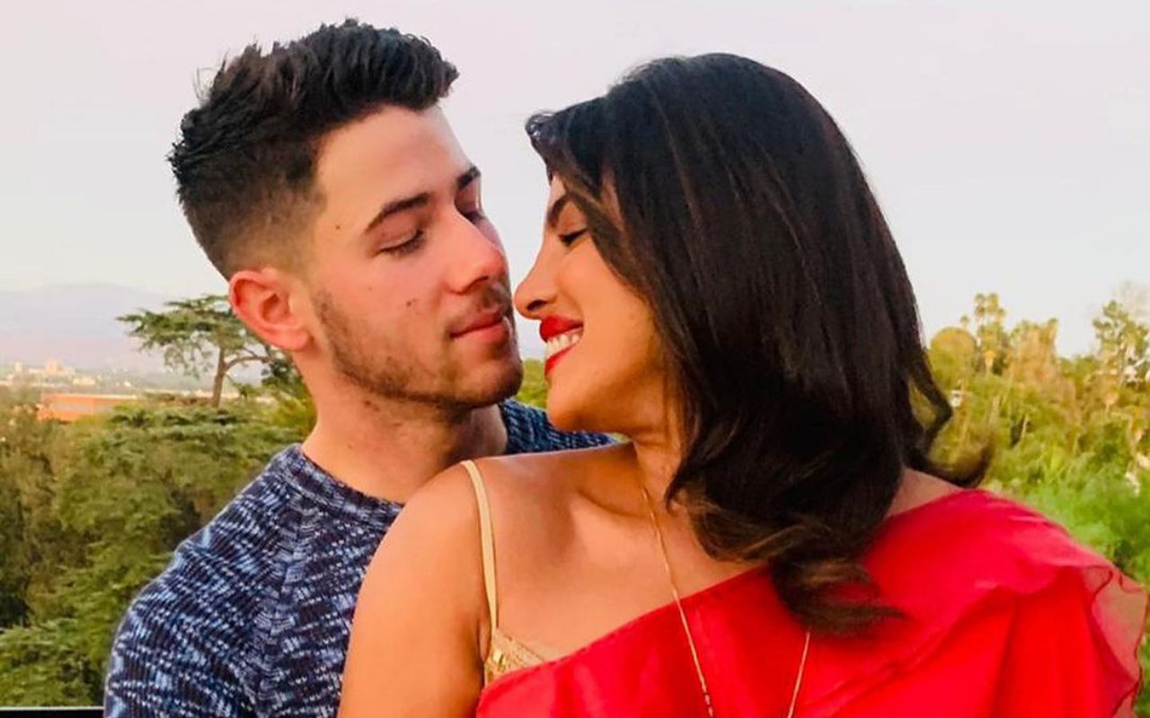 Nick Jonas 'So Sweet' Sebut Priyanka Chopra Inspirasi Single Terbarunya