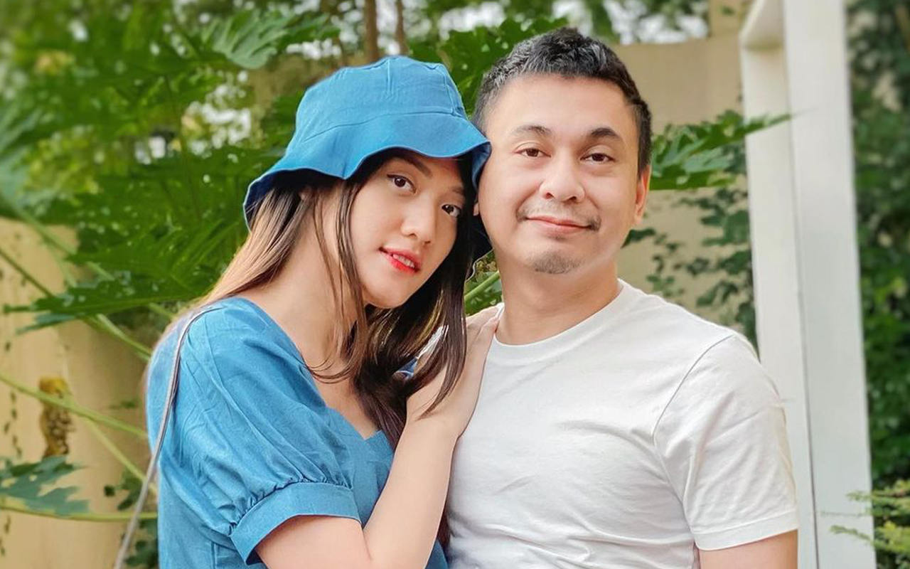 Raditya Dika dan Anissa Aziza Ribut Hingga Perang Argumen Gara-gara Foto Keluarga