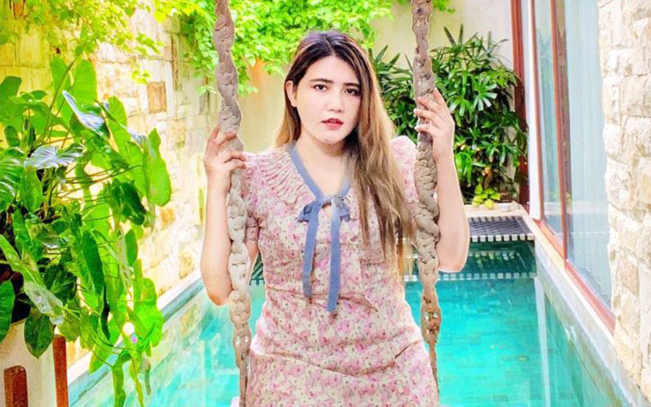 Postingan Via Vallen Usai Adik Cantik Diserbu Isu Endorse MUA Wedding