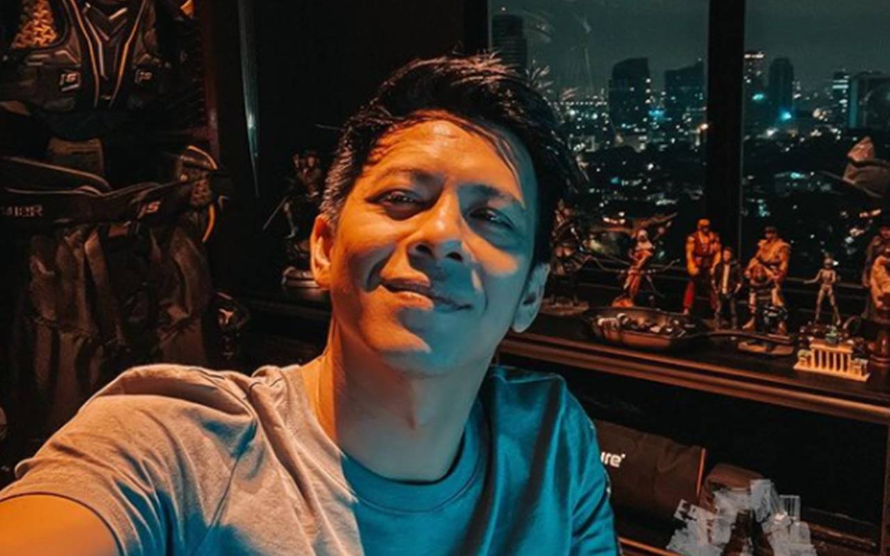 Ariel NOAH Bingung Ditanya Soal Wanita yang Pernah Menolaknya, Jawaban
