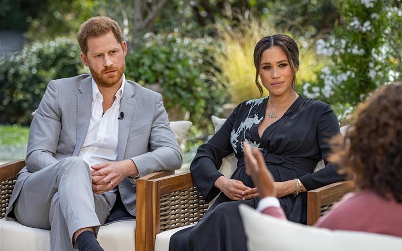 Foto Terbaru Keluarga Megan Markle dan Pangeran Harry Resmi Dipublikasikan, Calon Bayi Perempuan?