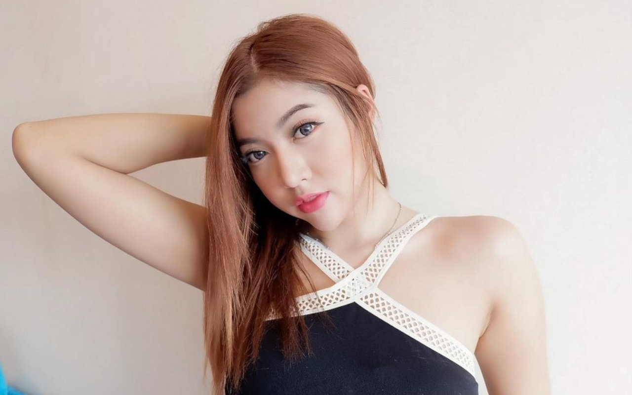 Monica Indah,Selebgram Cantik,Diduga,Korban,Gagal,Filler Payudara,Derita Pe...