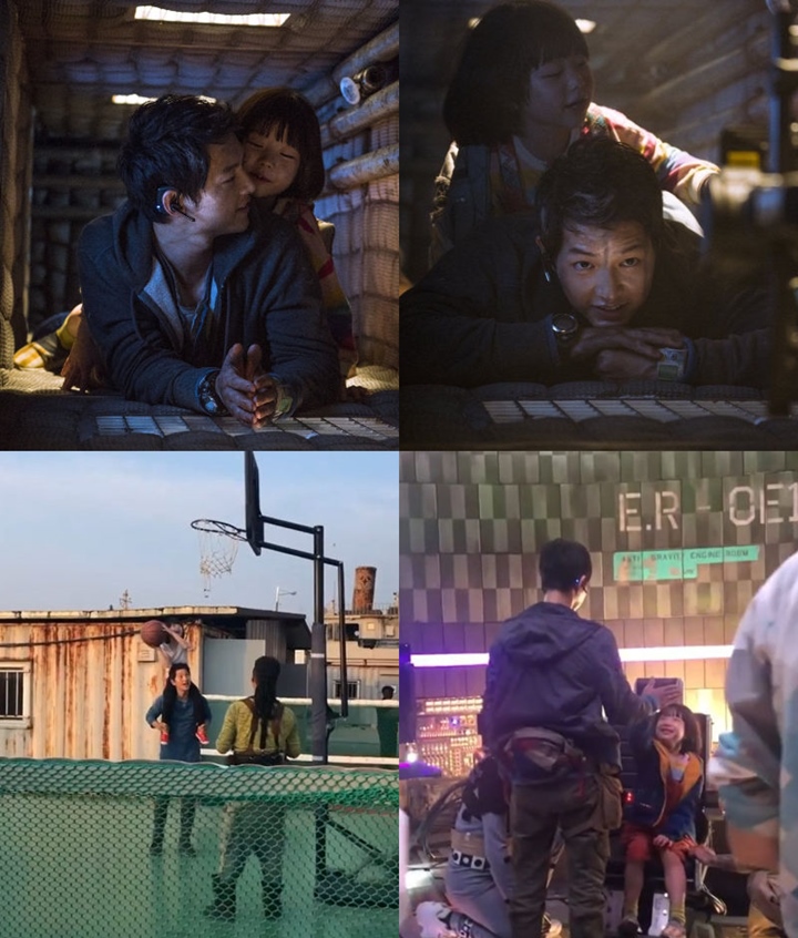 Foto-Foto Song Joong Ki Bareng Aktris Cilik di Lokasi \'Space Sweepers\' Disorot