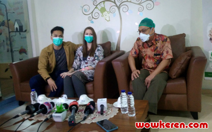 Randy Pangalila Ternyata Sudah Pikirkan Nama Untuk Anaknya Sejak Rayakan Pernikahan Di Kanada