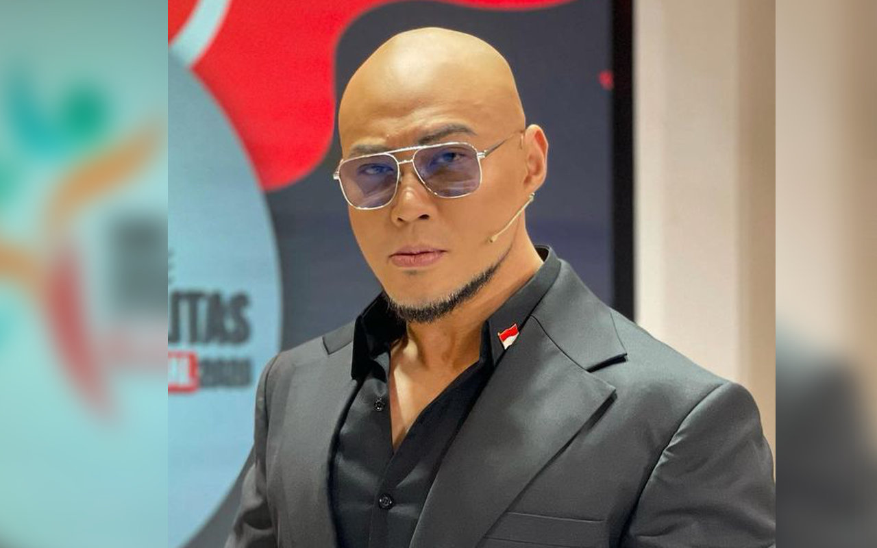 Luna Maya Dikecam, Deddy Corbuzier Akhirnya Minta Maaf Usai Dianggap Candai Model Penderita Depresi