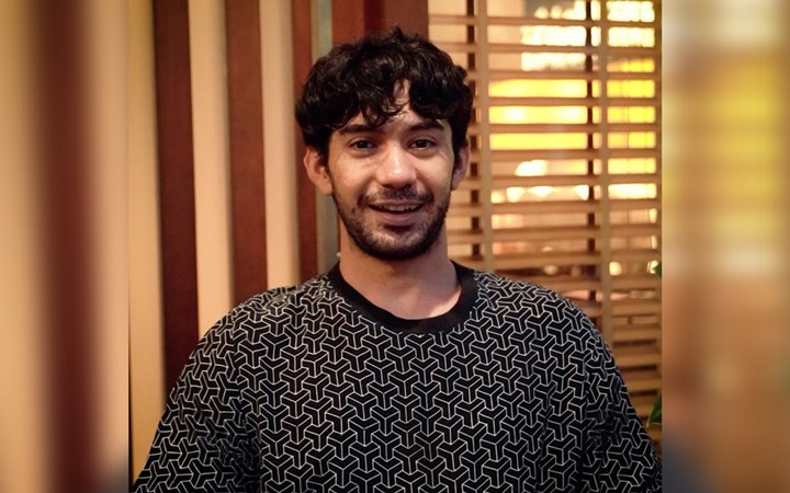 Reaksi Ibu Reza Rahadian Soal Pindah Agama, Fiersa Besari \'Biang Kerok\' PP Royalti? - Topik Pagi