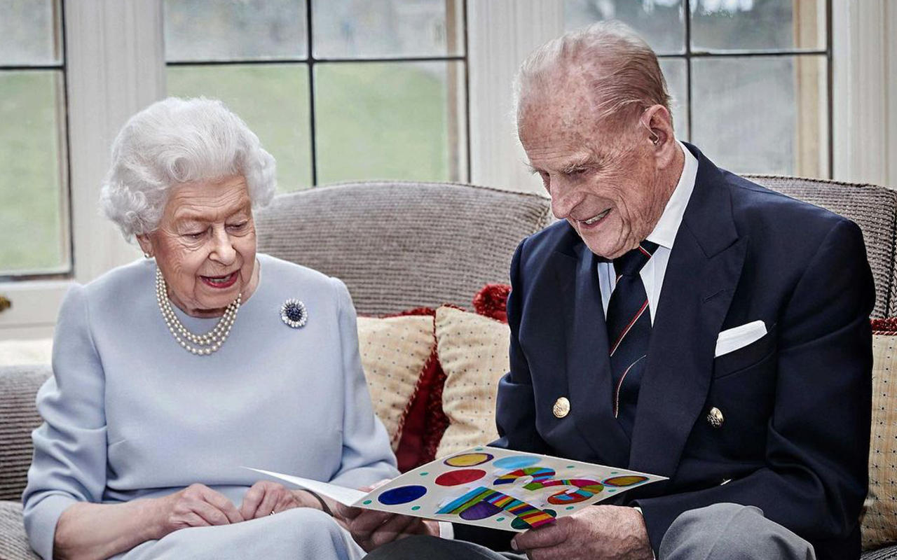Jenazah Pangeran Philip Akan Dipindahkan Setelah Ratu Elizabeth II Meninggal Dunia