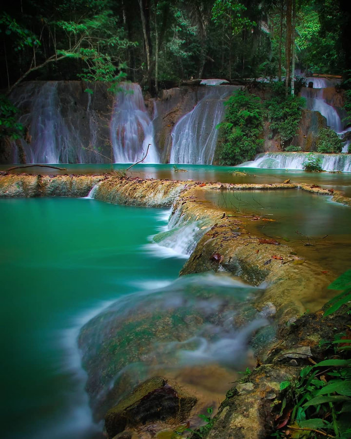  Air Terjun Moramo, Sulawesi Tenggara