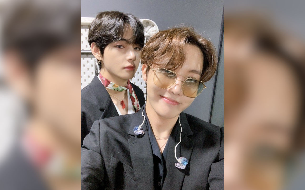 Begini Cara Kocak J-Hope dan V BTS Tunjukkan Antusiasme Sambut 'BANG BANG CON 21'