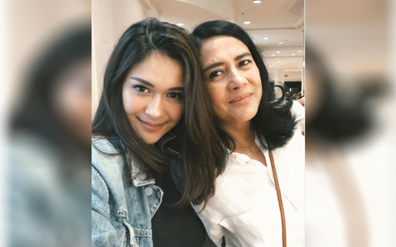 Nana Mirdad Bagikan Foto Sang Putri dengan Lydia Kandou, Warna Iris Mata Kembar Jadi Sorotan