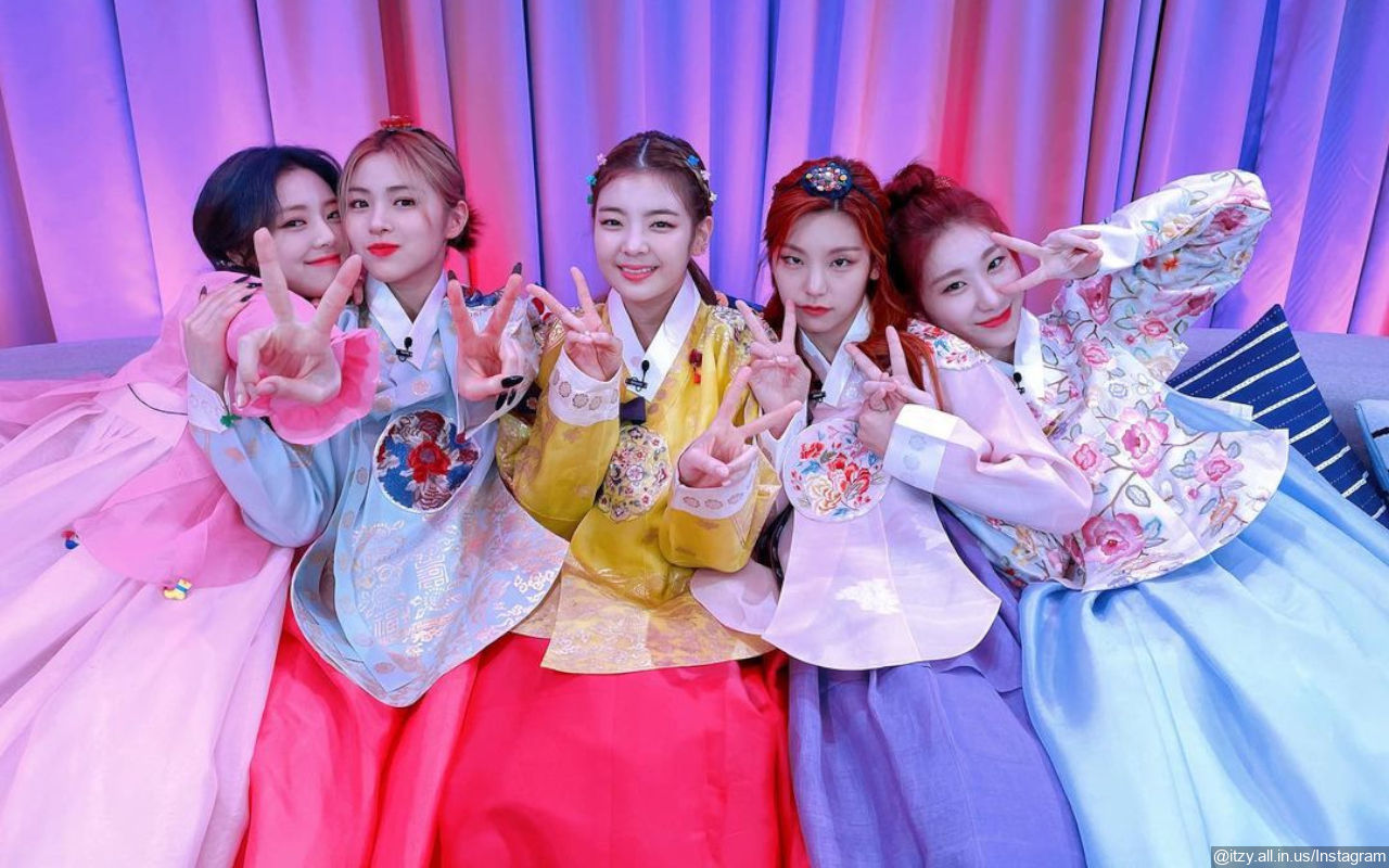 ITZY Rilis Teaser Comeback 'Guess Who', dari Kostum Sampai Konsep Jadi Pembicaraan