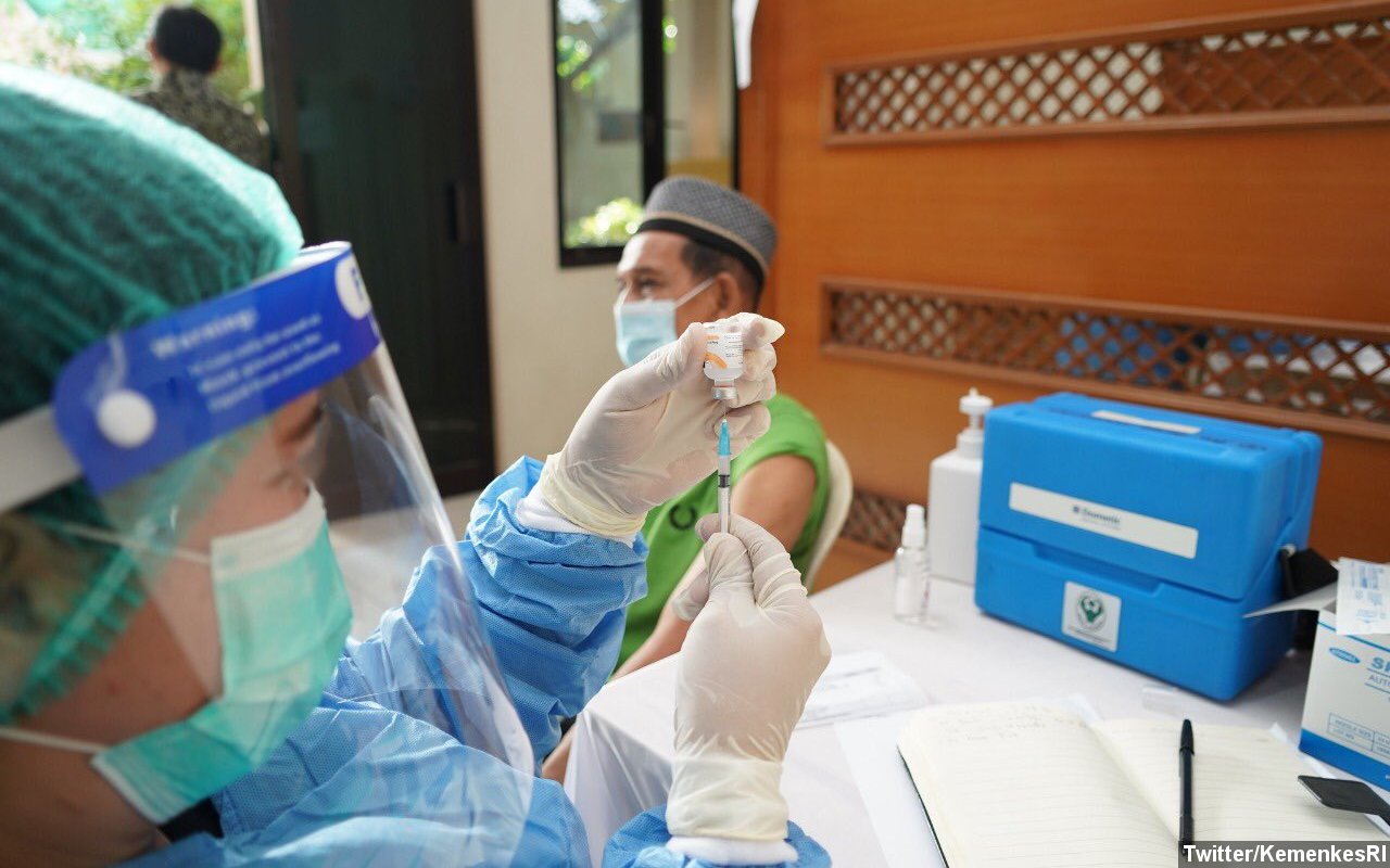 Masih Dipakai di Indonesia, Vaksin AstraZeneca Disetop Total di Denmark