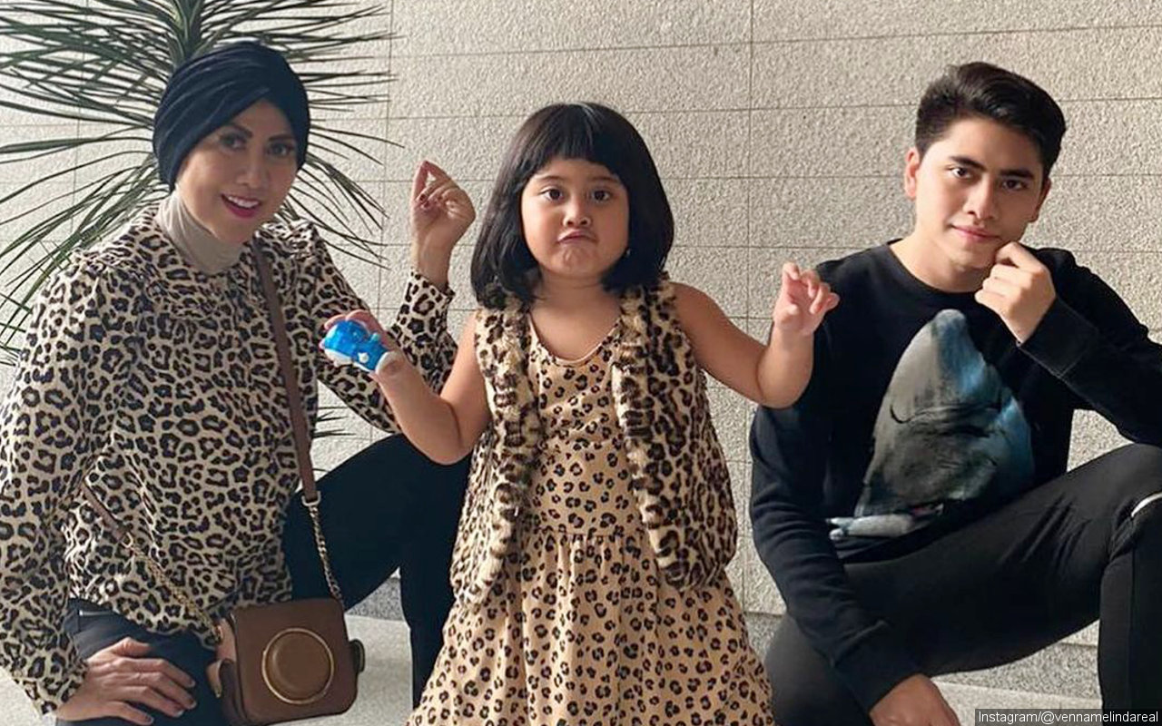 Venna Melinda Unggah Foto Jadul, Wajah Attala Naufal-Anak Sambung Disebut Mirip Meski Tak Sedarah