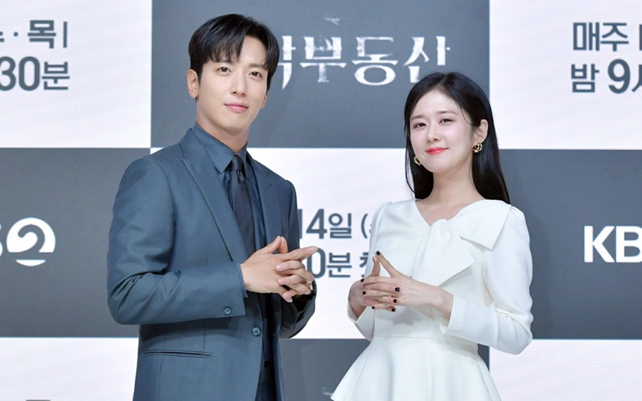 Jang Nara dan Jung Yong Hwa Dipuji, 'Sell Your Haunted House' Bocorkan Adegan Penuh Rahasia