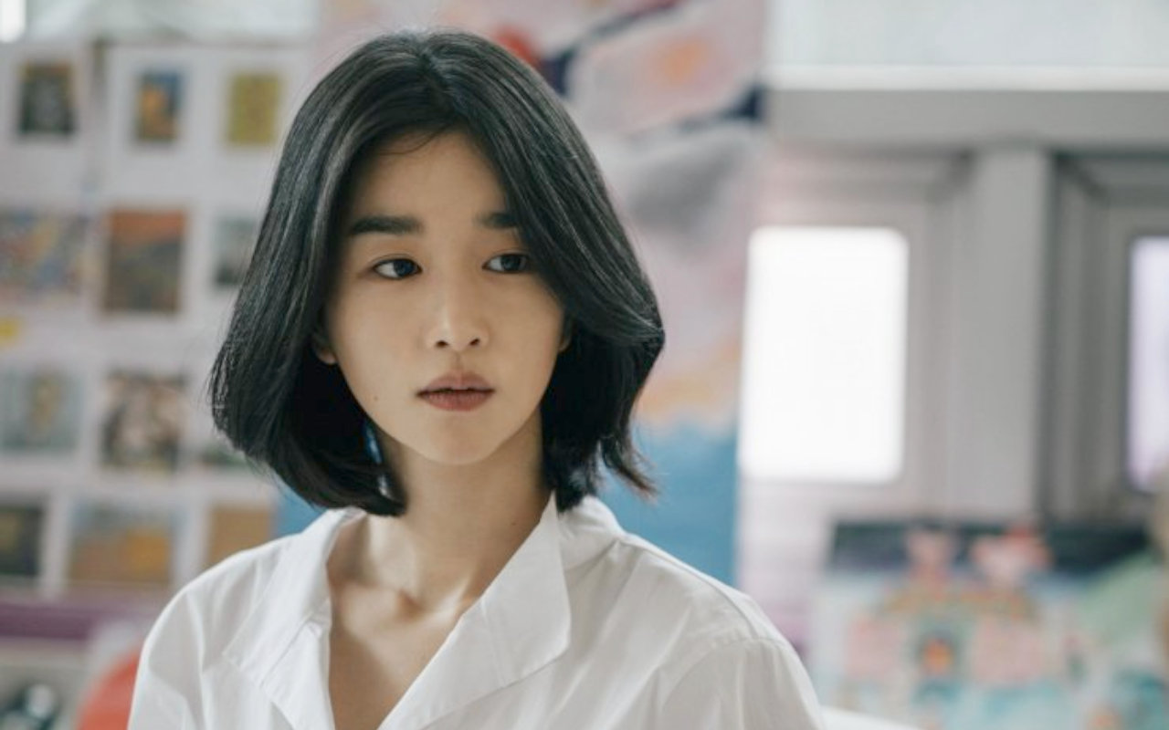 Rilis di Tengah Skandal Seo Ye Ji, Nasib Film 'Recalled' Sungguh Tak Terduga