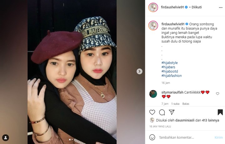 Posting Foto Cantik Pakai Topi Branded, Shelvie Hana Istri Daus Mini Bicara Soal Munafik Dan Sombong