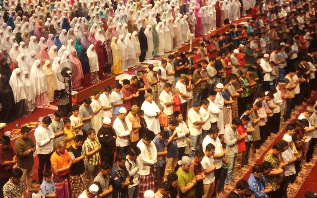 Klaster Salat Tarawih Muncul di Jateng, Puluhan Warga Dinyatakan Positif COVID-19