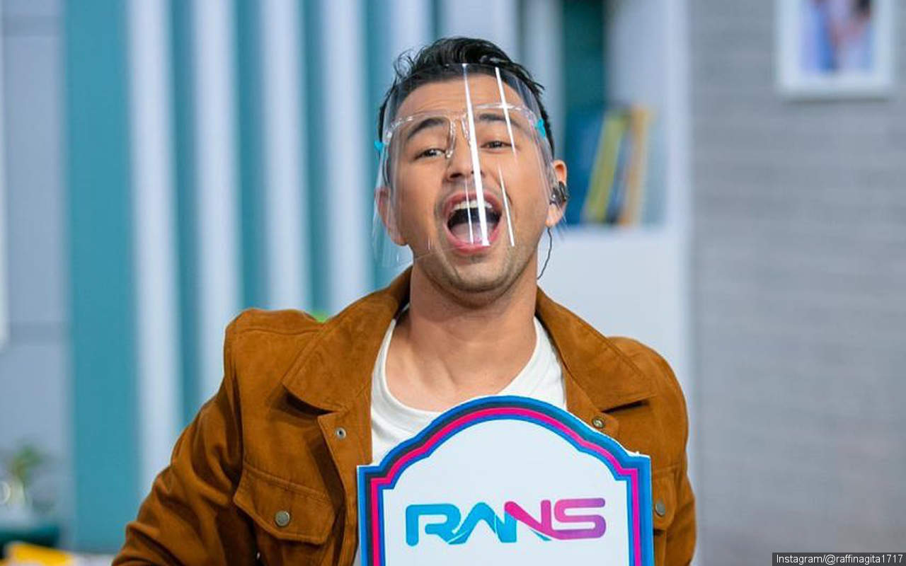 The Real Sultan! Penampakan Kasur Backstage Raffi Ahmad Di 'Pesbukers' Bak Kamar Di Rumah Sendiri