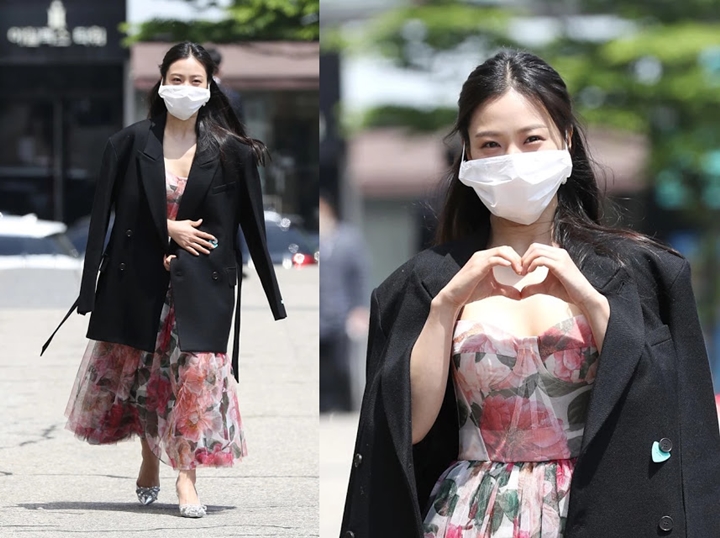 Go Min Si Pakai Masker Kebesaran Tuai Komentar Suudzon