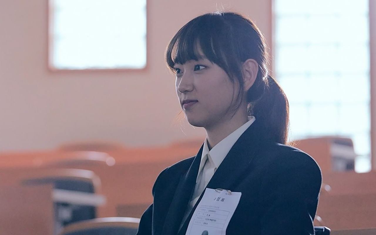 Munculkan Tanda Tanya, ID Card Mahasiswa Ryu Hye Young di 'Law School' Tak Disebar JTBC