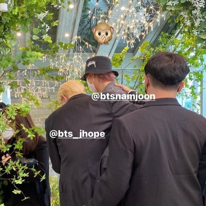 Potret Member Bts Hadiri Pernikahan Kakak Perempuan J Hope Siapa Saja Potret Member Bts Hadiri Pernikahan Kakak Perempuan J Hope Siapa Saja
