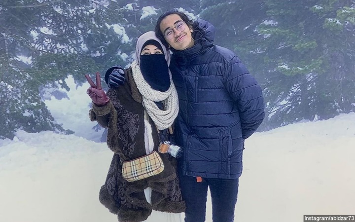 Umi Pipik dan Anak