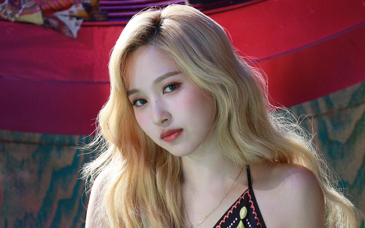 Mina Betah Kerja Bareng TWICE, Alasannya Sungguh Tak Terduga