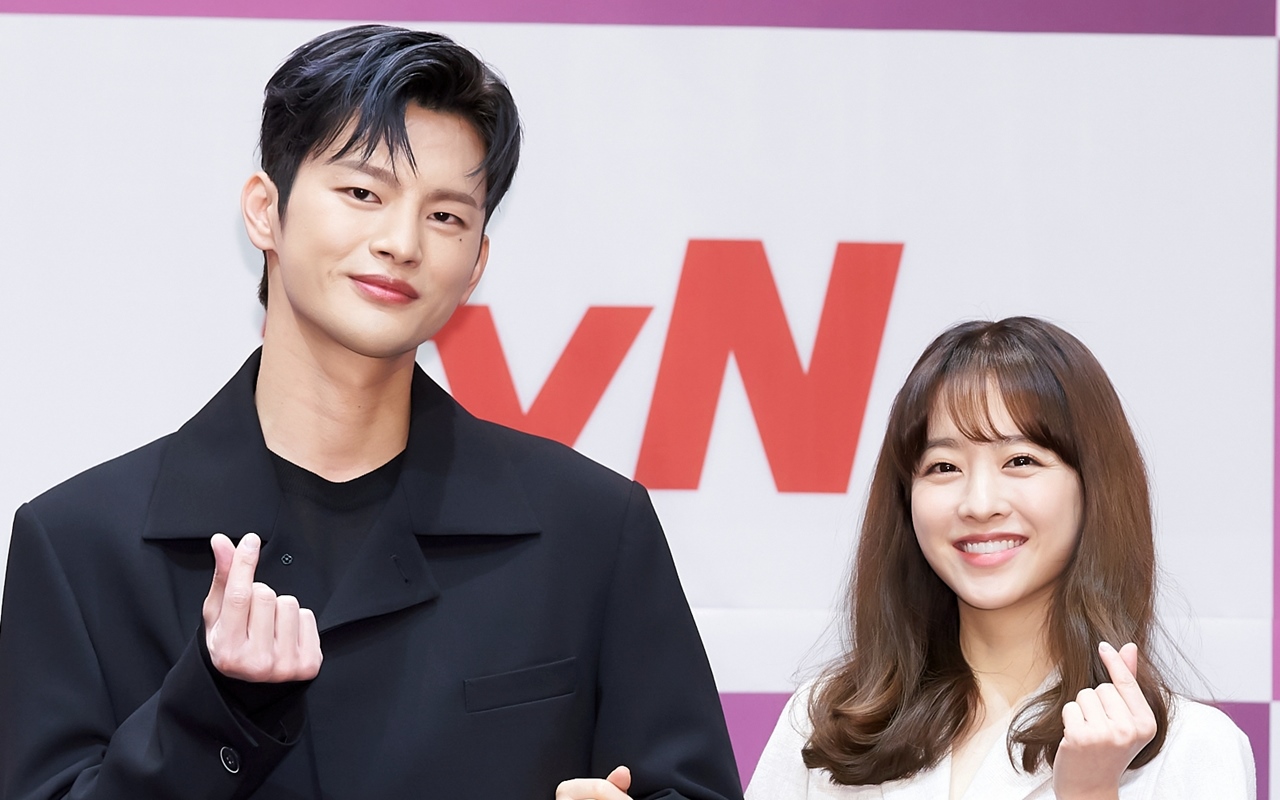 Park Bo Young Syok Masuk Rumah Seo In Guk, Begini Bocoran Tim 'Doom At Your Service'