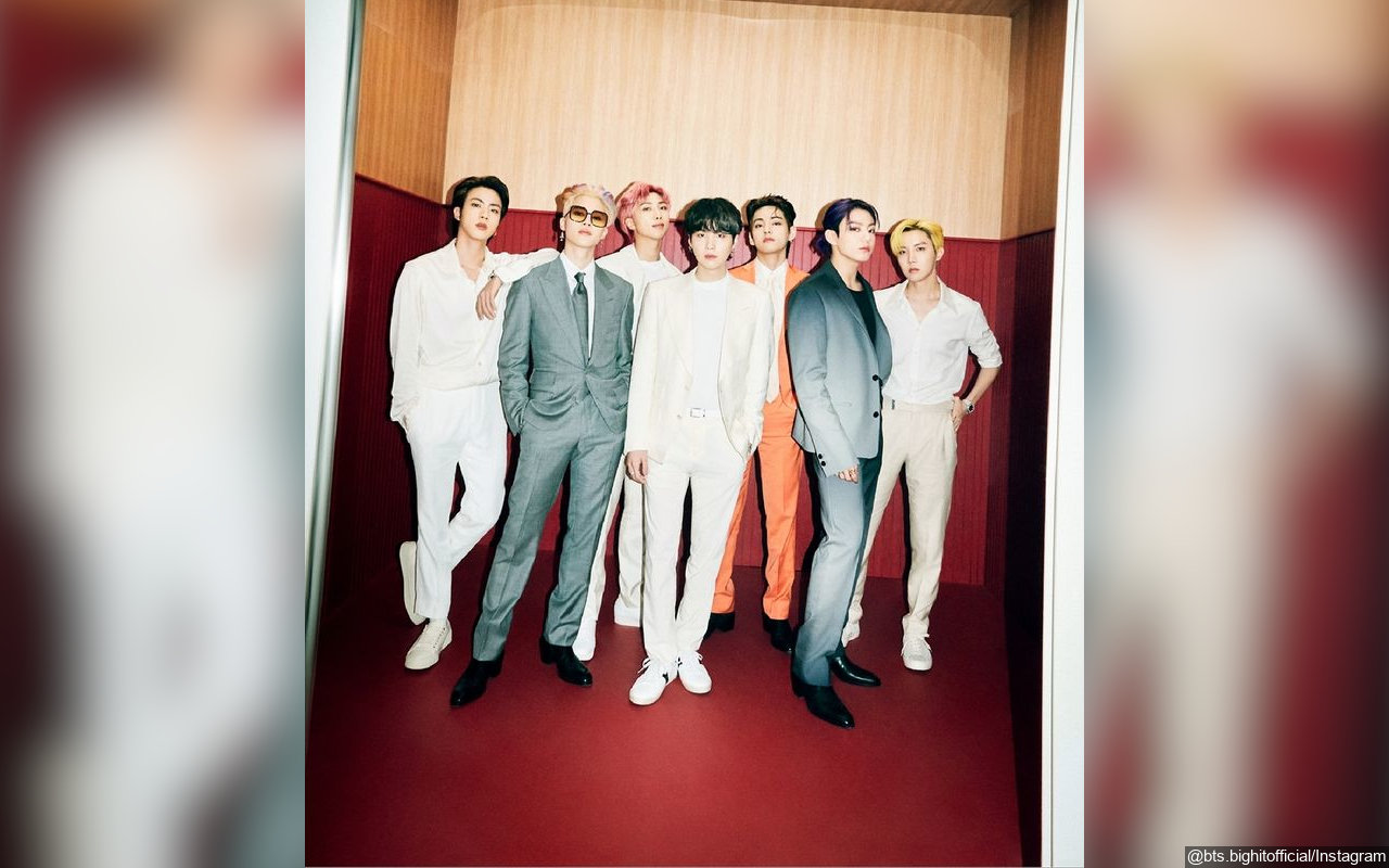 Pada 11 Mei, BTS secara resmi mengumumkan bahwa mereka akan menggelar penampilan debut mereka dari single berbahasa Inggris mendatang, 'Butter' di Billboard Music Awards 2021.