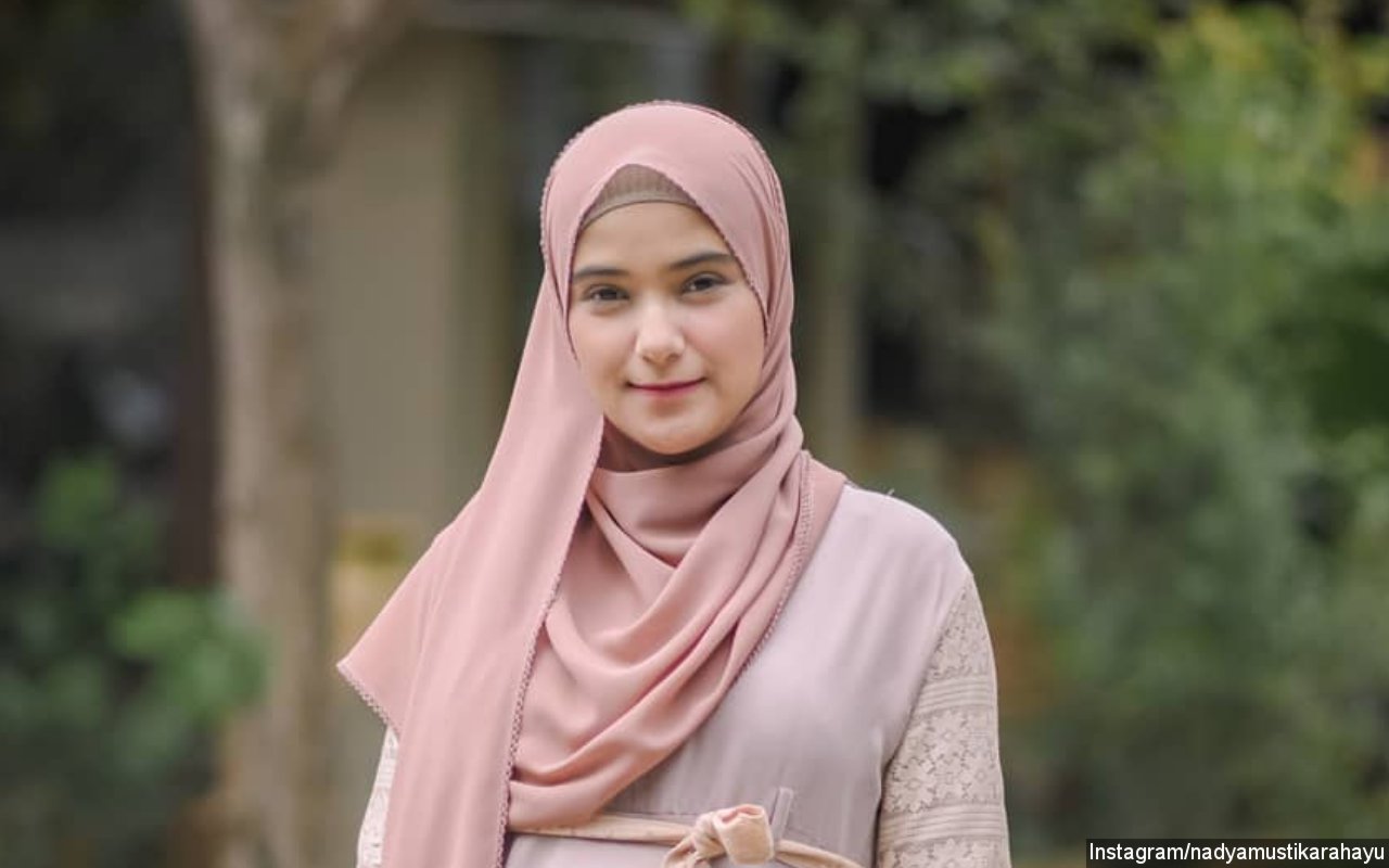 Isu Ditelantarkan Rizki DA Saat Lebaran, Nadya Mustika Curhat Pilu Minta Tak Disakiti