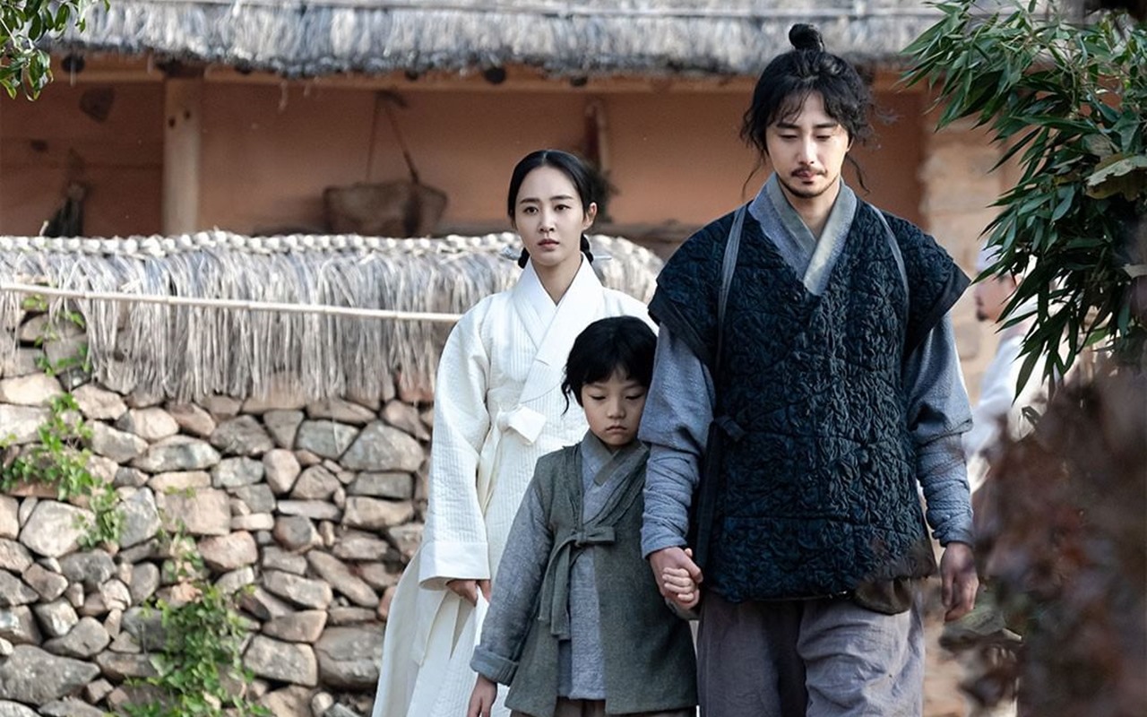 Jung Il Woo Dan Kwon Yuri SNSD Dibocorkan Hadapi Krisis Besar di 'Bossam: Steal The Fate'
