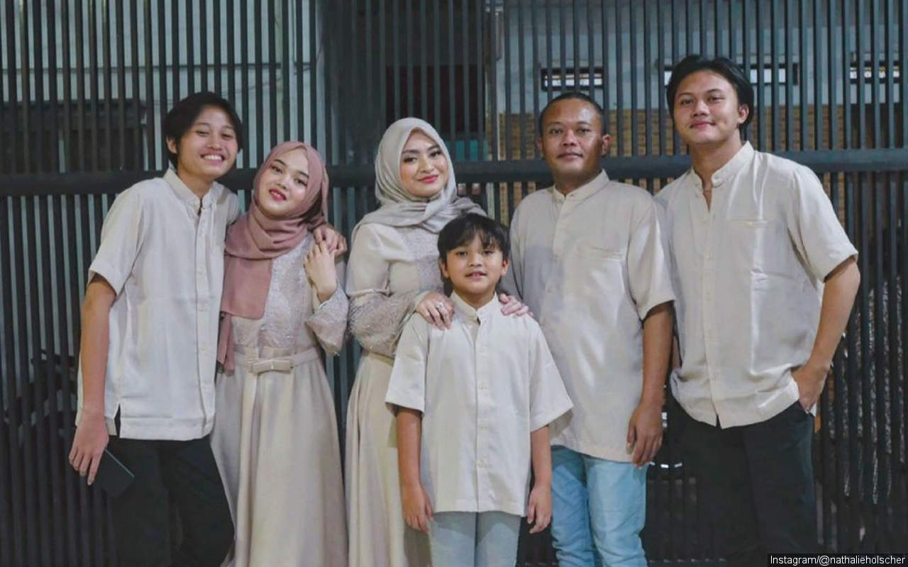 Keluarga Sule Kumpul di Rumah Nathalie Holscher, Rizky Febian Bikin Sang Oma Ngakak Usai Minta Ini