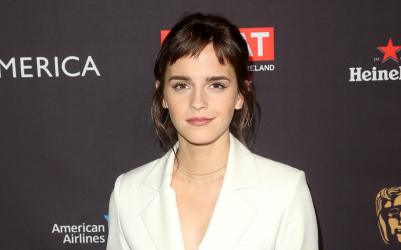 Emma Watson Tanggapi Spekulasi Hubungan Asmara dan 'Pensiun' dari Karier
