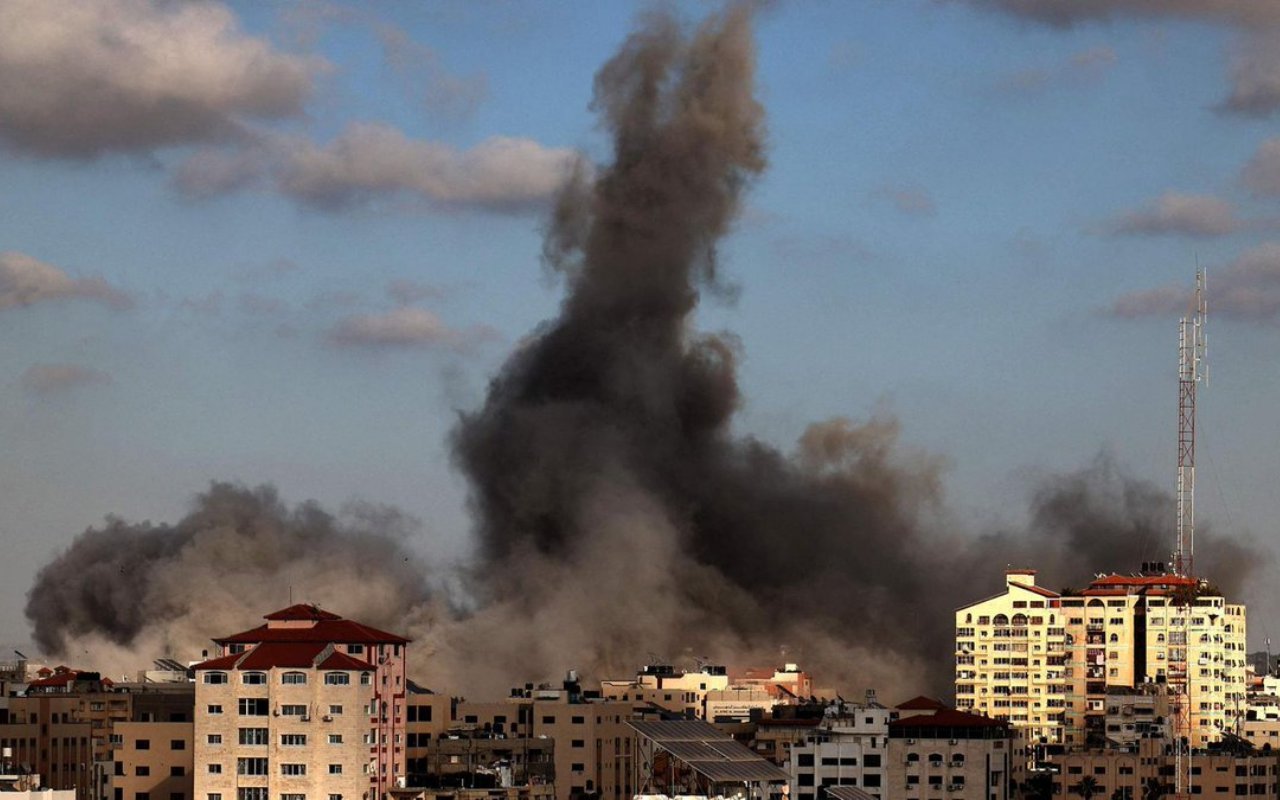 Usai Rusak RS Indonesia di Gaza, Israel Serang Kantor Bulan Sabit Merah Qatar