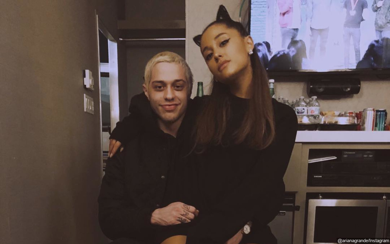 Ariana Grande Telah Resmi Menikah, Begini Tanggapan Pete Davidson