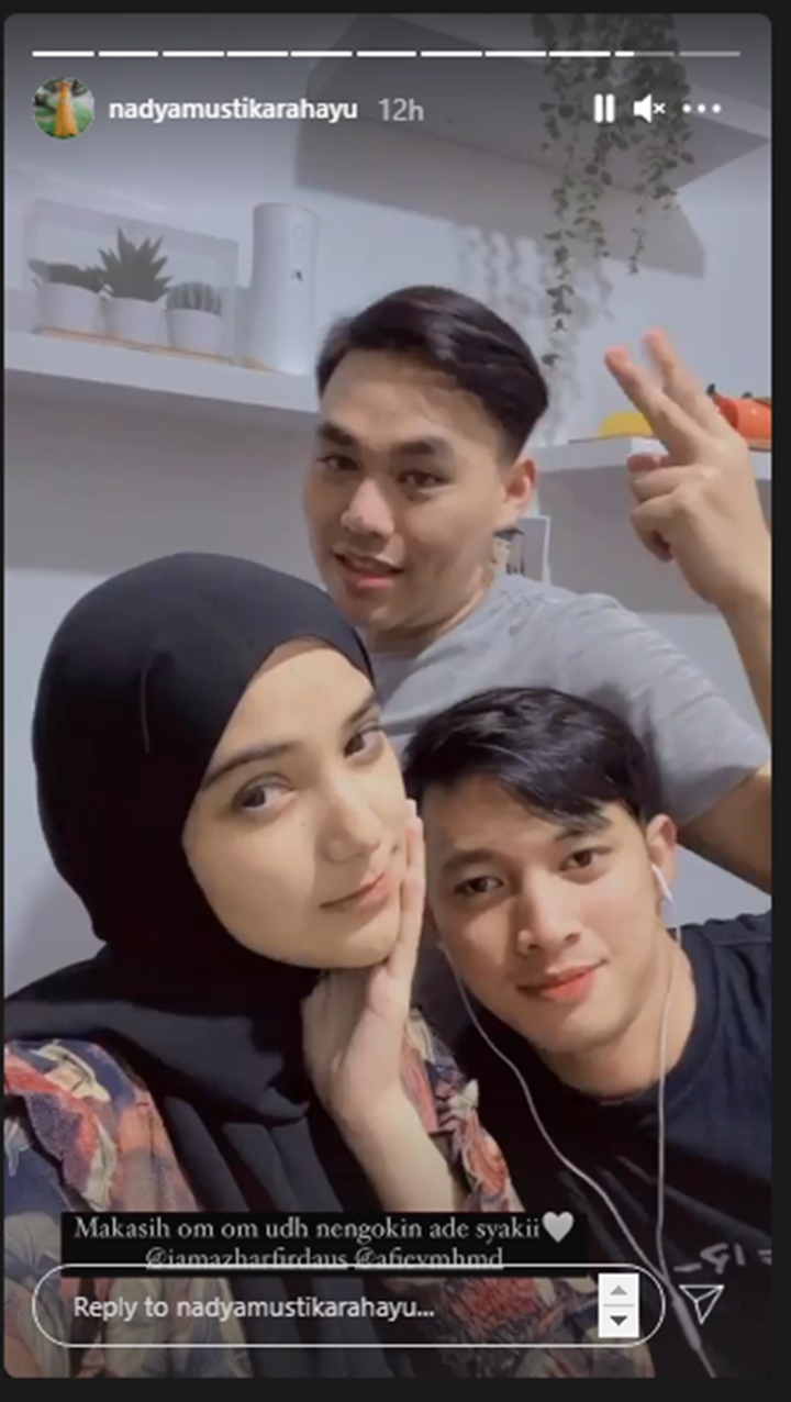 Putri Koes Hendratmo Jalani Operasi, Alvin Faiz Konfirmasi Perceraian dengan Larissa Chou-Topik Pagi