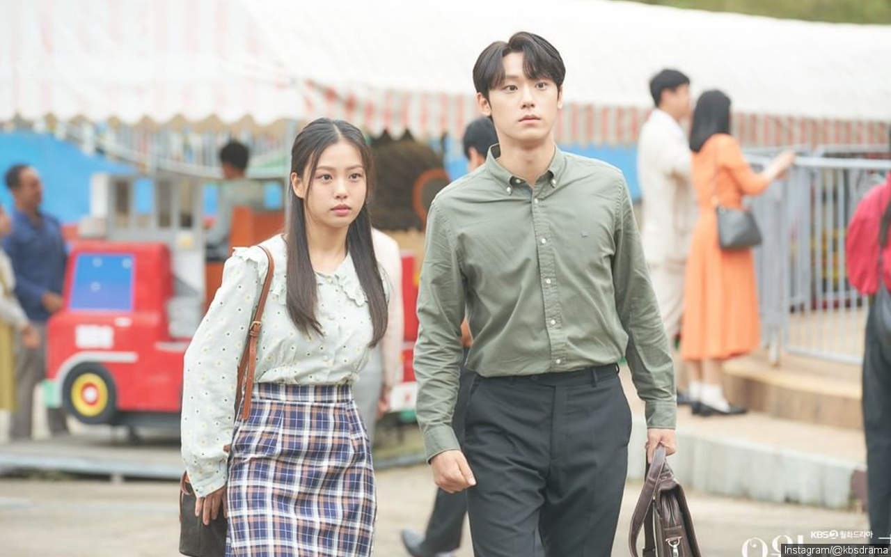Lee Do Hyun Goda Go Min Si Habis-Habisan di Lokasi Syuting 'Youth of May'