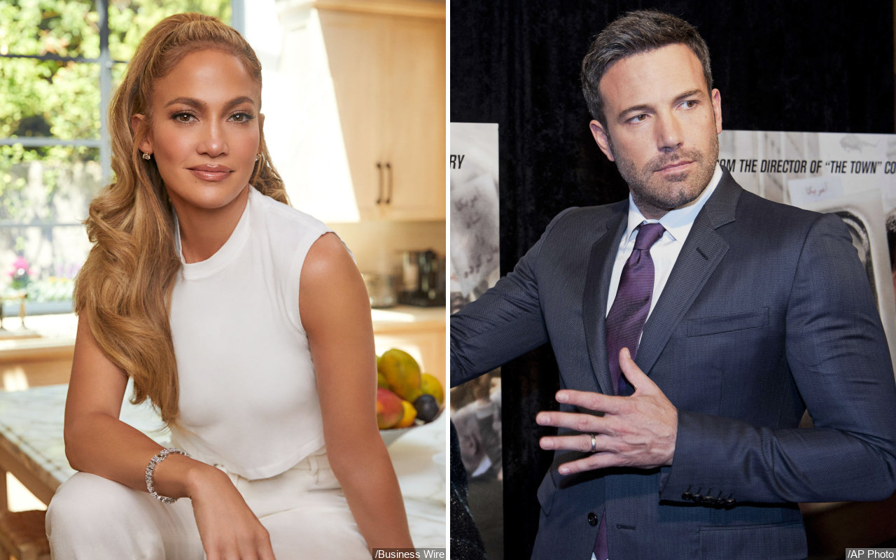 Kembali Habiskan Waktu Bersama, Jennifer Lopez Dan Ben Affleck Kepergok Berciuman Di Depan Publik