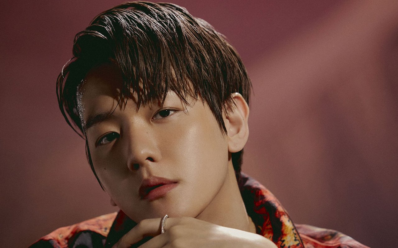 Pose Terbaru Baekhyun EXO Bareng Teman-Teman Tentara Bikin Ketawa Saking Kocaknya