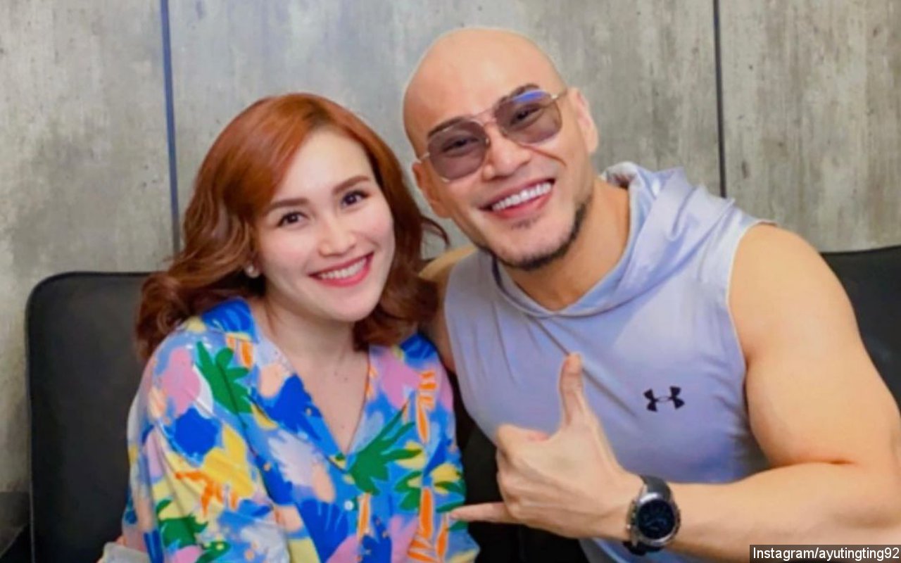 Heboh Ayu Ting Ting Mendadak Pamer Foto Deddy Corbuzier: Tipe Gue Banget Nih