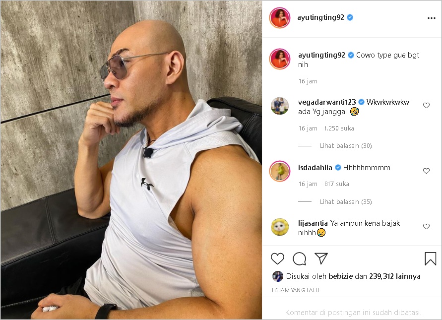 Heboh Ayu Ting Ting Mendadak Pamer Foto Deddy Corbuzier: Tipe Gue Banget Nih