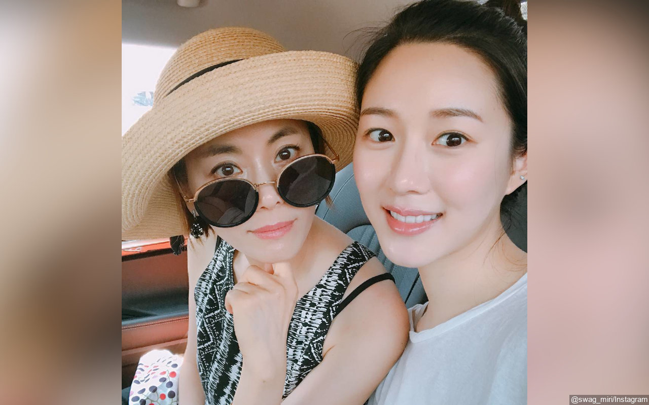 Ibu Lee Da In, Aktris Kyun Mi Ri Tanggapi Hubungan Putrinya dengan Lee Seung Gi